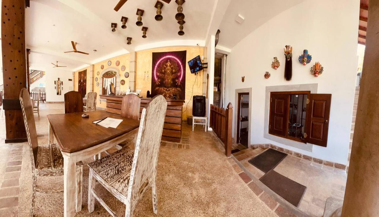 אונה ואטונה Relocted To Ahangama! מראה חיצוני תמונה